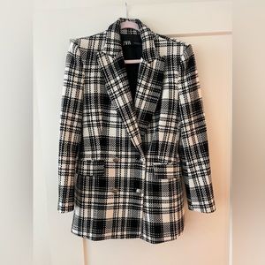 ZARA BLAZER SIZE M - worn once